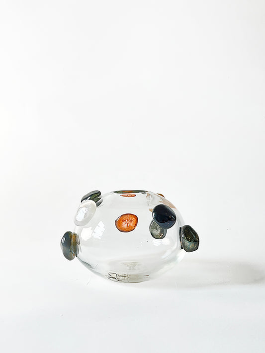 ROUNDISH ROCKS VASE